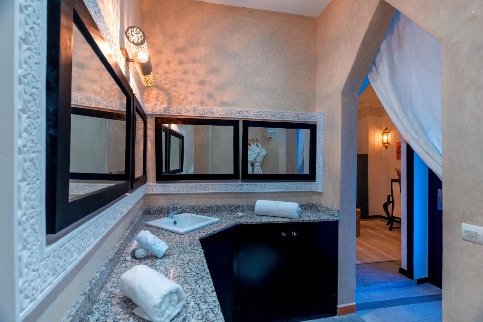 Riad L'Ecole Marrakesh Ngoại thất bức ảnh